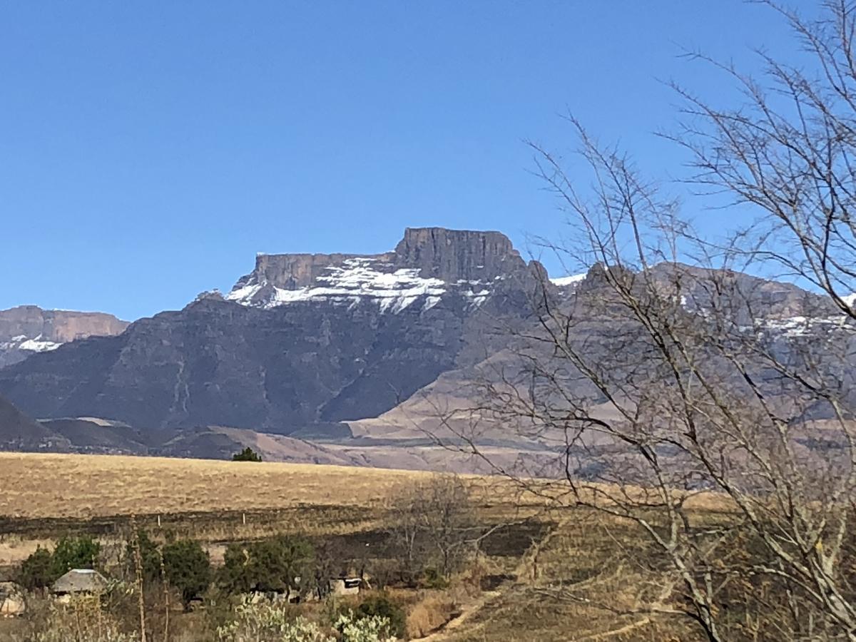 Drakensberg Inkosana Lodge Champagne Valley Екстериор снимка